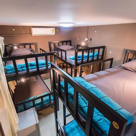 Full Stop. Hostel Patong Экстерьер фото