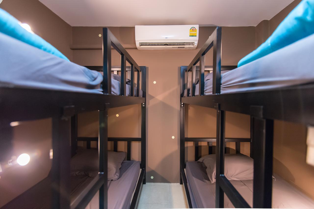 Full Stop. Hostel Patong Экстерьер фото